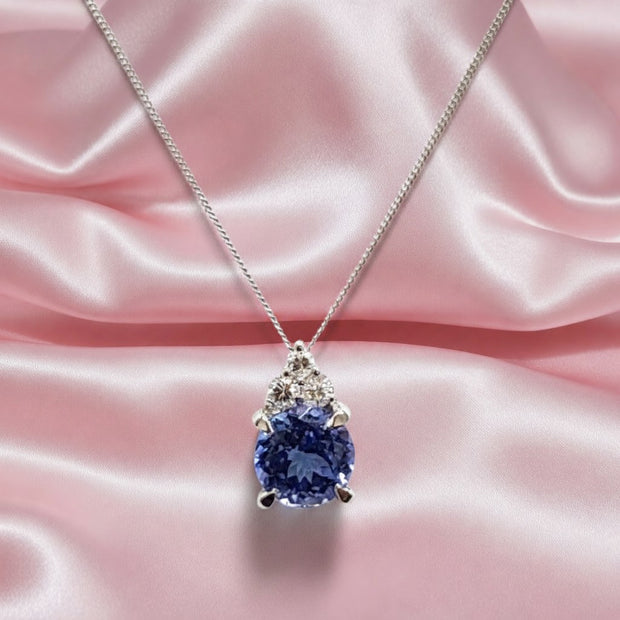 Aaa 8.7*6.3mm 1.00ct Tanzanite & Diamond Pendant In White Gold Comes With Chain