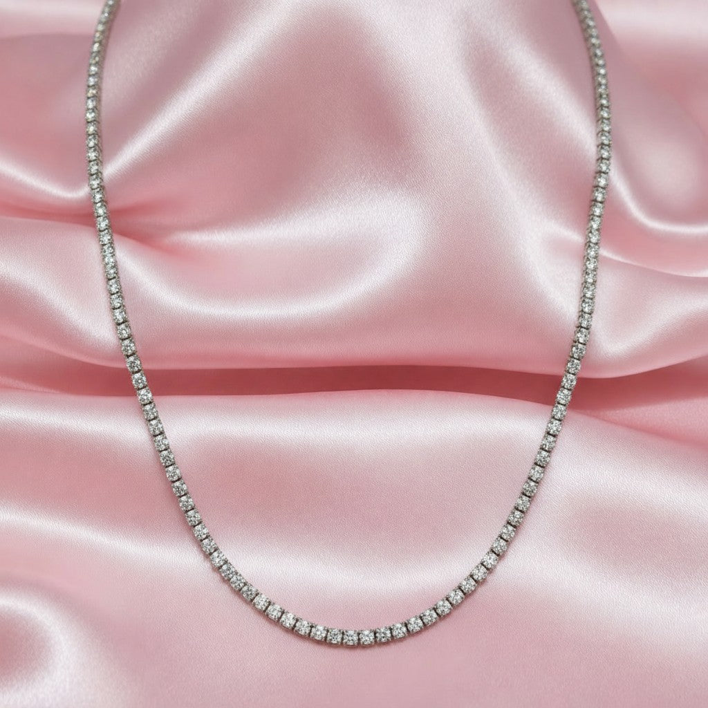 Top Quality Colorless D/vvs 15 Ct Natural Round Diamond Tennis Bracelet, Hallmarked 18k White Gold - 31 Grams