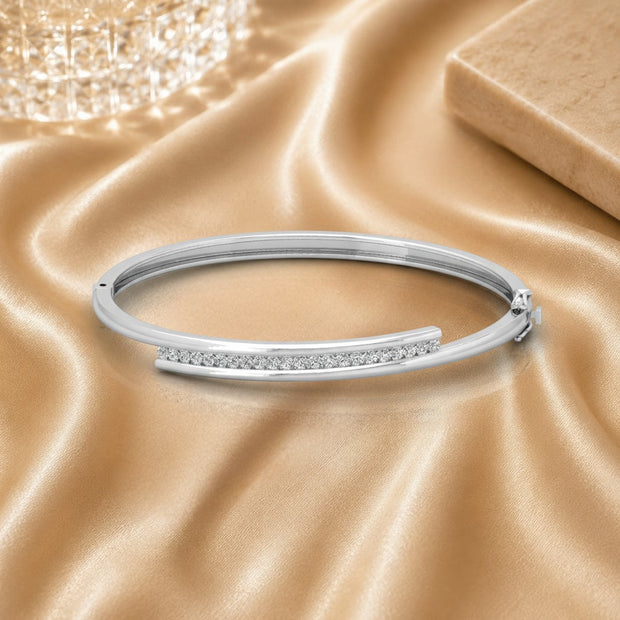 0.90 Ct F/vs Channel Set Natural Round Diamond Bangles In 18k Gold For Her