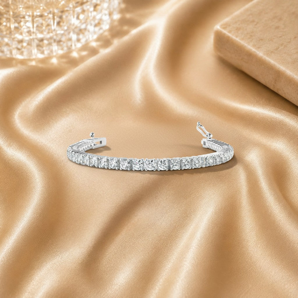Natural 2.50ct Round Diamond Tennis Bracelet In 9k Gold