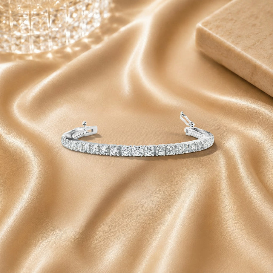 Natural 2.50ct Round Diamond Tennis Bracelet In 9k Gold