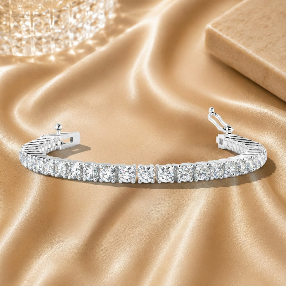 5ct Natural Round Diamond Claw Set Tennis Bracelet In Gold - 8.00 Grams