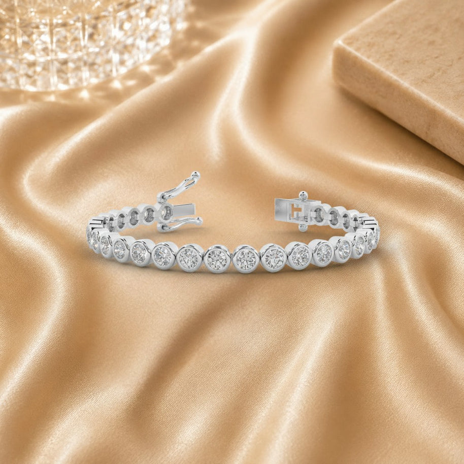 D/vs 4.00 Ct Bezel Set Round Diamond Tennis Bracelet In 18k White Gold